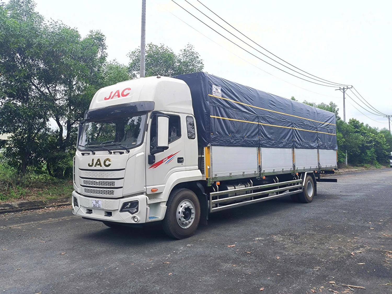 JAC DAWOS MUI BẠT BỬNG NHÔM - THÙNG DÀI 9M9
